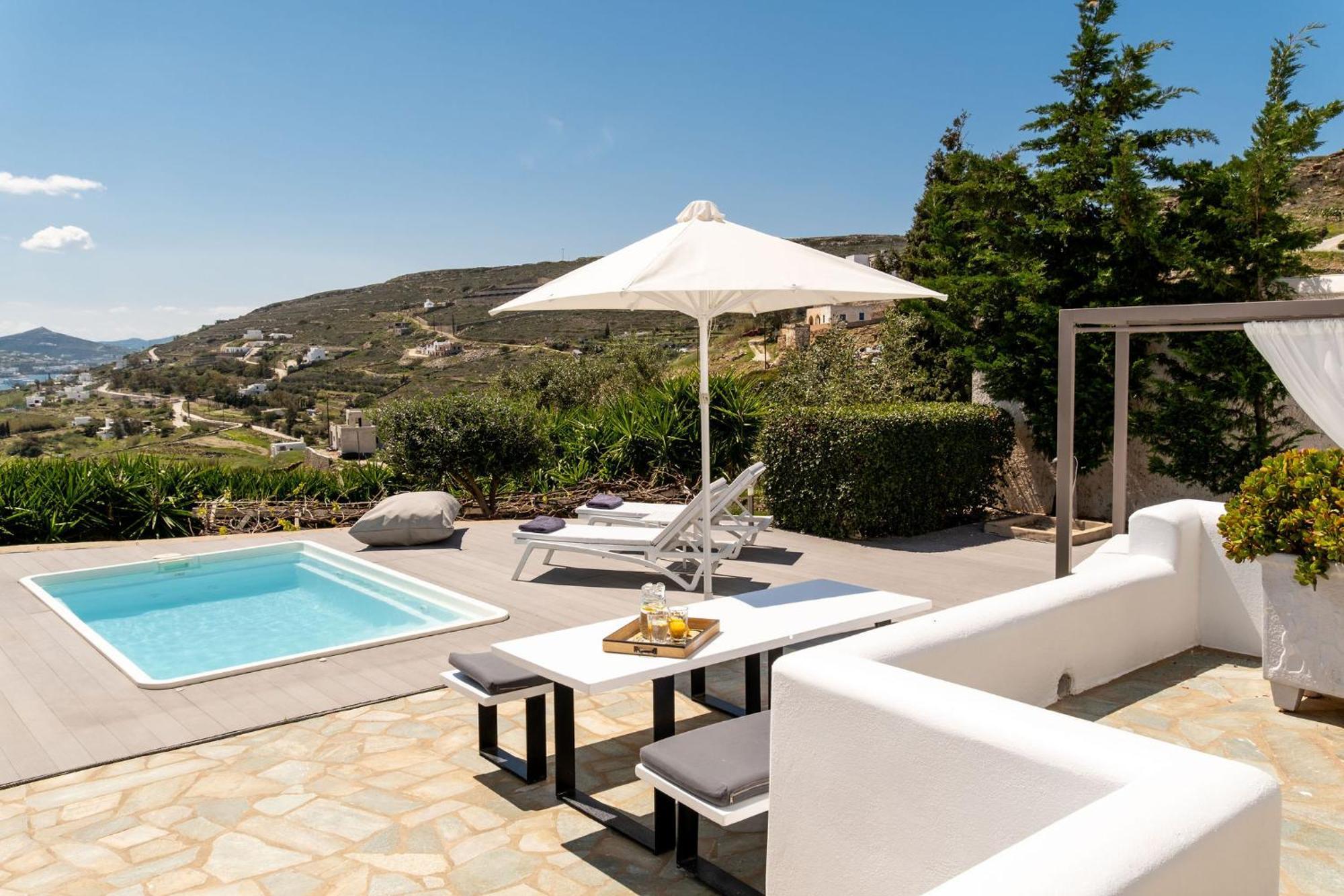 Azzurro Bianco Suites Páros 外观 照片