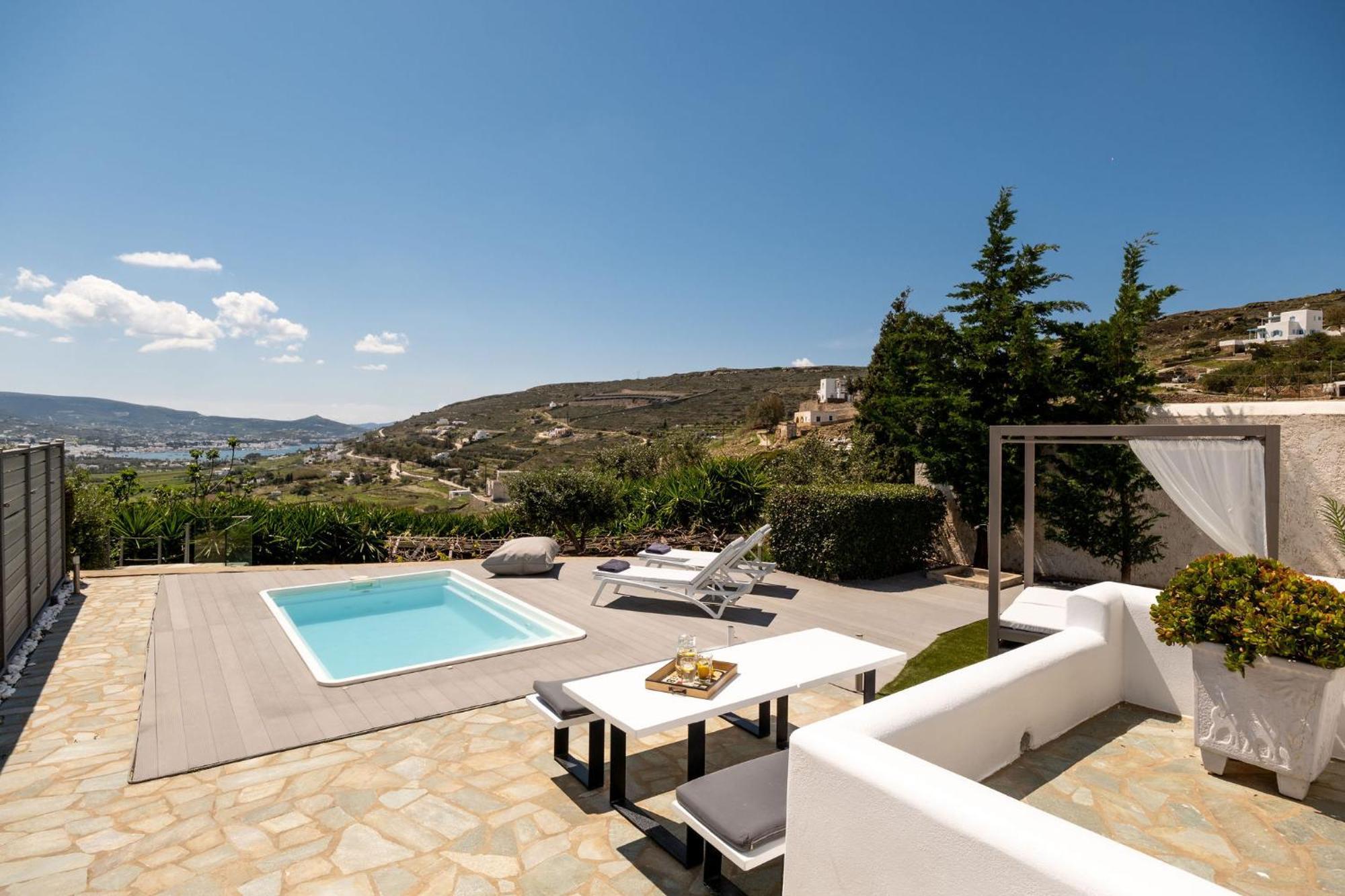 Azzurro Bianco Suites Páros 外观 照片