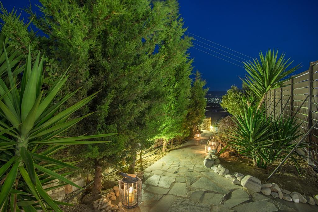 Azzurro Bianco Suites Páros 外观 照片